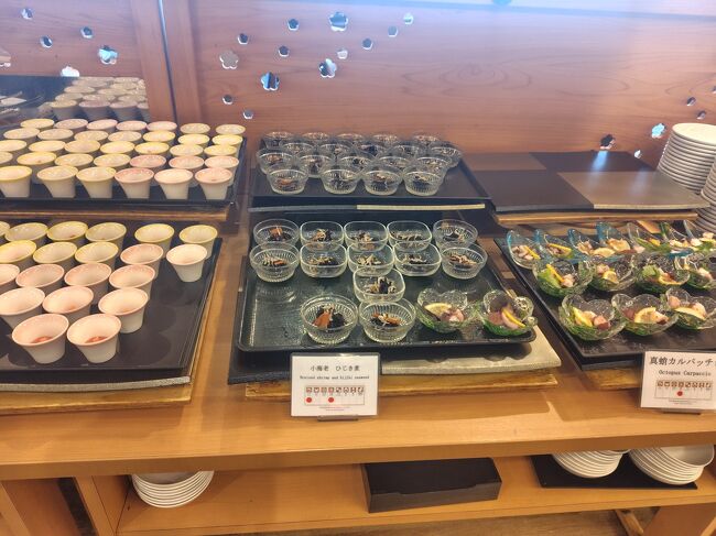 小鉢のおかず。