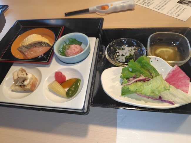 そして、こちらはすでにセッティングされてるおかず。