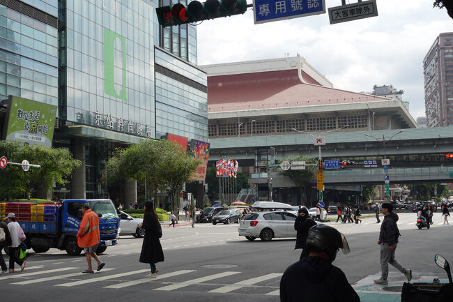 そ言えば、轉運站ってこんなとこでしたっけ…使った事無いだけだっけ？