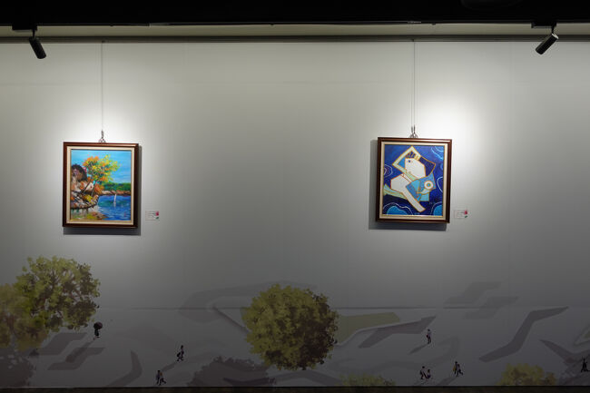 なんばウォーク？に、絵画の地下道あったような…