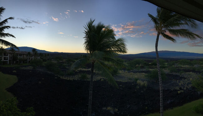 今朝も快晴。<br />日の出前の時間。