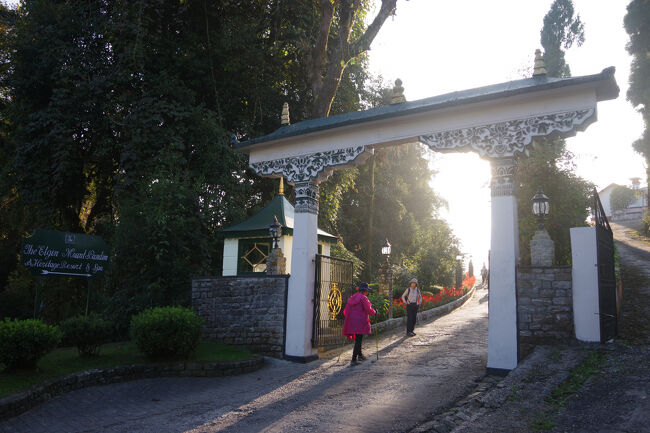 こちらがホテルの入口です。<br />