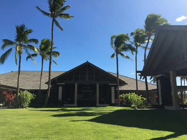 キングスランドのクラブハウス。<br />中央の芝生では、ヨガやフラのレッスンがあります。