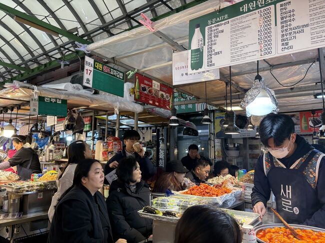 後編です！！！<br />広蔵市場を散策！屋台のご飯おいしそー♫