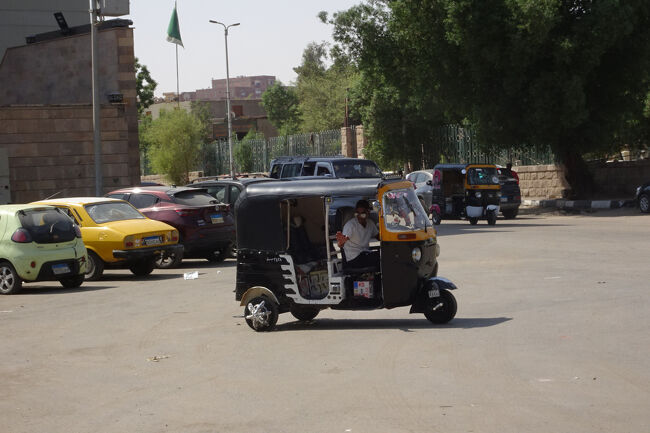 エジプトのトゥクトゥク