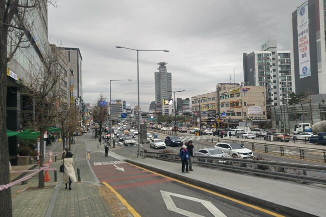 11時、街に降りてきました。