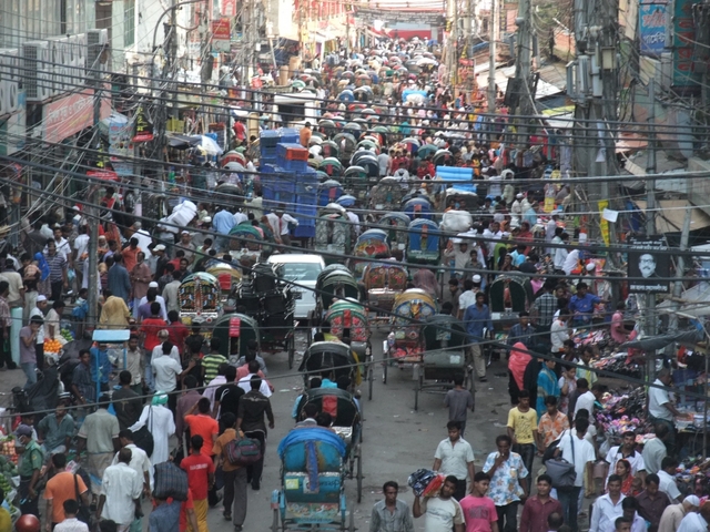 海外旅行中、トラブルに遭遇した人は42.8%　旅の達人が伝授！ 海外防犯対策 ?すぐに実践できる防犯対策を一挙ご紹介！