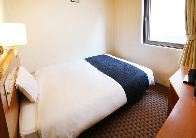 アパホテル＜札幌大通駅前西＞