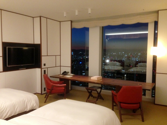 6. アンダーズ 東京