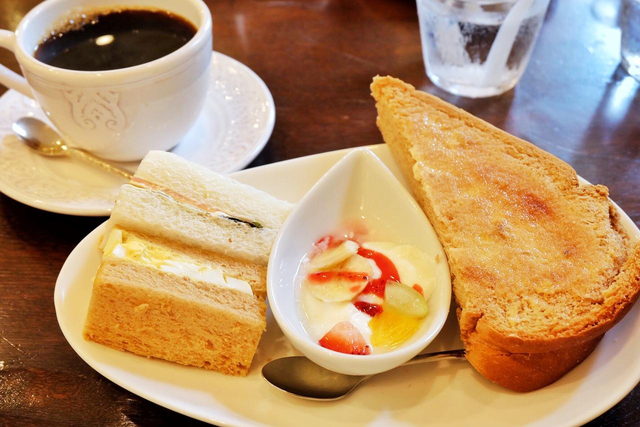  カフェ ド リオン 