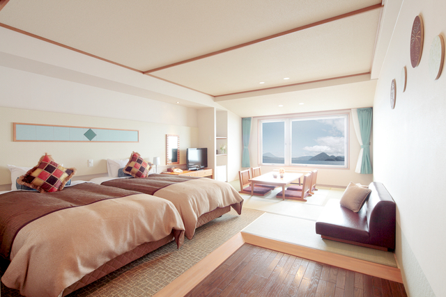 8. 洞爺湖万世閣ホテルレイクサイドテラス / 洞爺(とうや)湖温泉