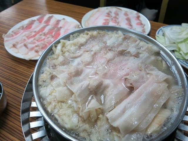 長白小館の火鍋 /