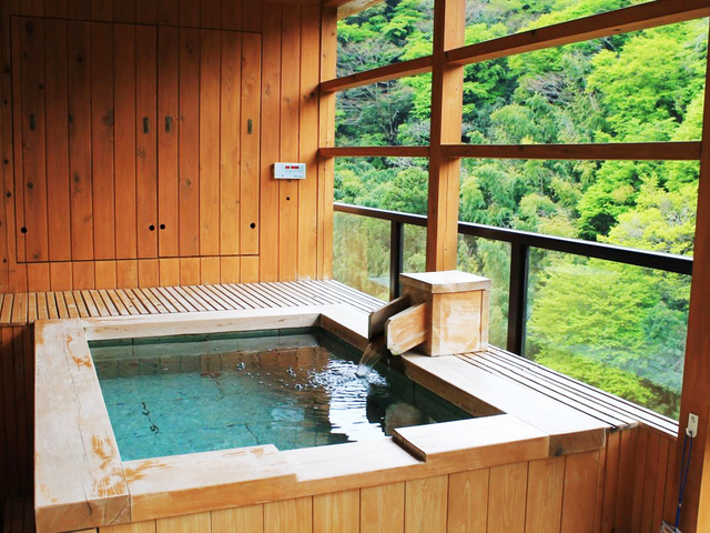 山翠楼SANSUIROU / 湯河原