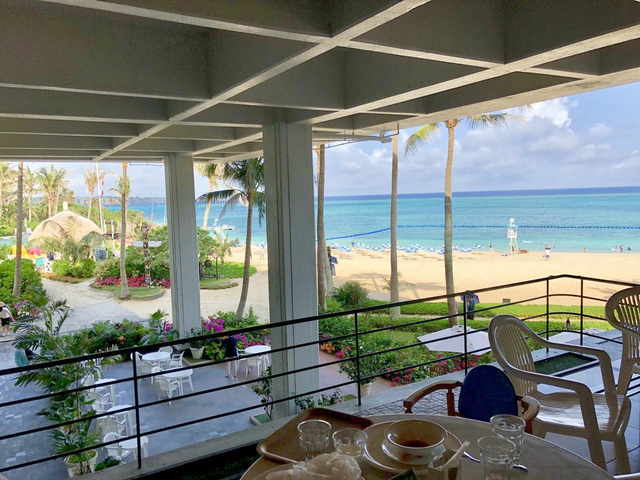 ホテル ムーンビーチ / 恩納村