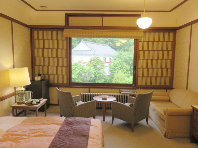 1. 日光金谷ホテル / 栃木県