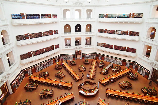 ビクトリア州立図書館