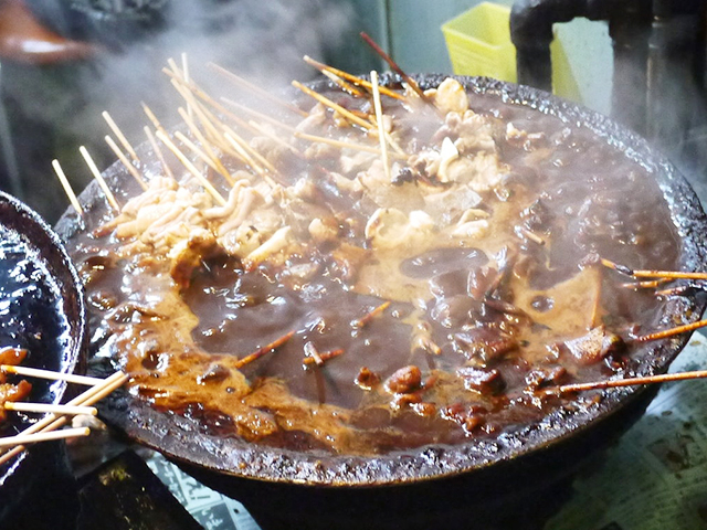 名古屋の名物グルメ13. 「どて焼き・どて煮(みそおでん)」