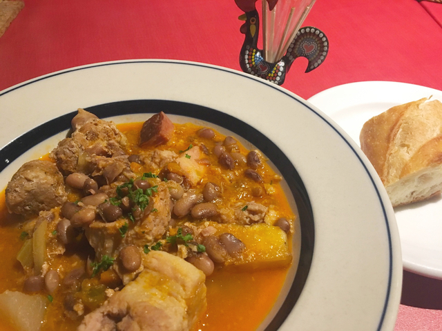 ヴィラモウラ 銀座本店 / ポルトガル料理