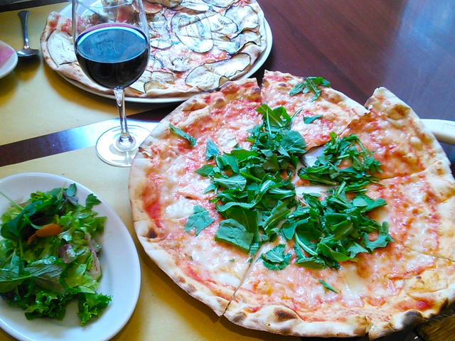 ピッツェリア ダ チーボ コレド日本橋店 / イタリアン