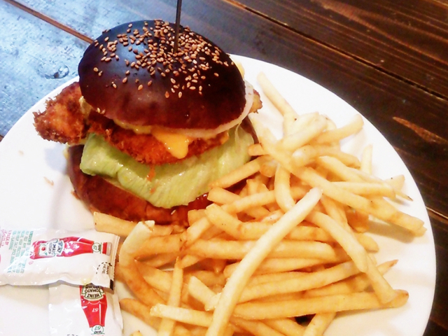 11. ハングリーヘブン 福岡今泉店