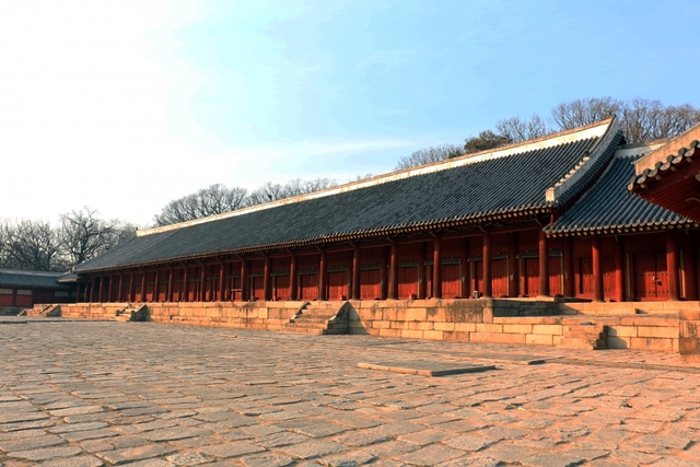 宗廟（チョンミョ）