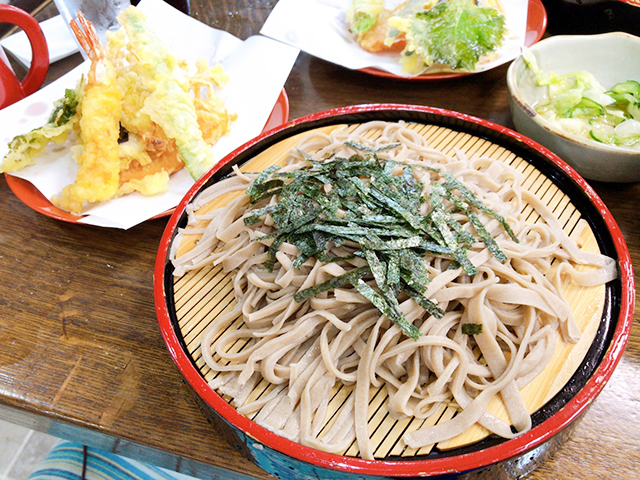 打ち立て新鮮！ 信州そばの名店「かぎもとや 中軽井沢本店」