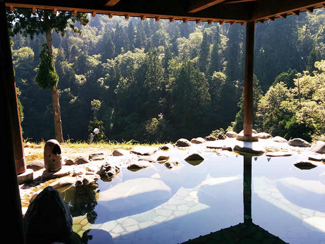 4. 滝と蕎麦の宿 瀧見舘