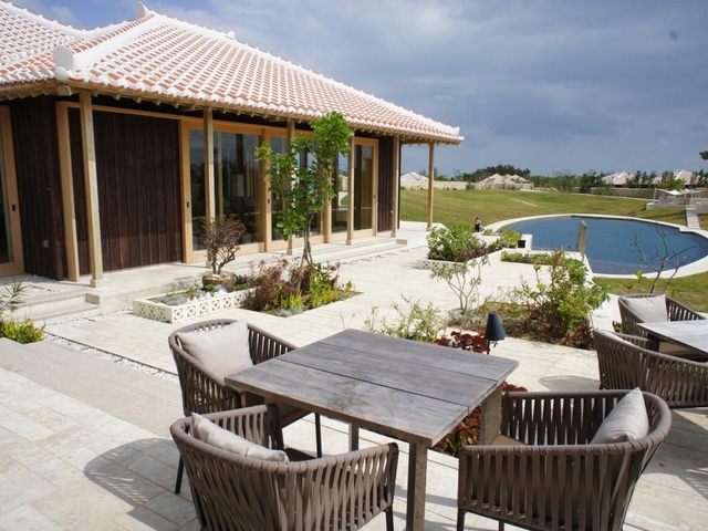 8. 竹富島に1泊して満天の星と朝日を見る