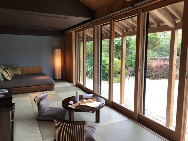 8. 竹富島に1泊して満天の星と朝日を見る