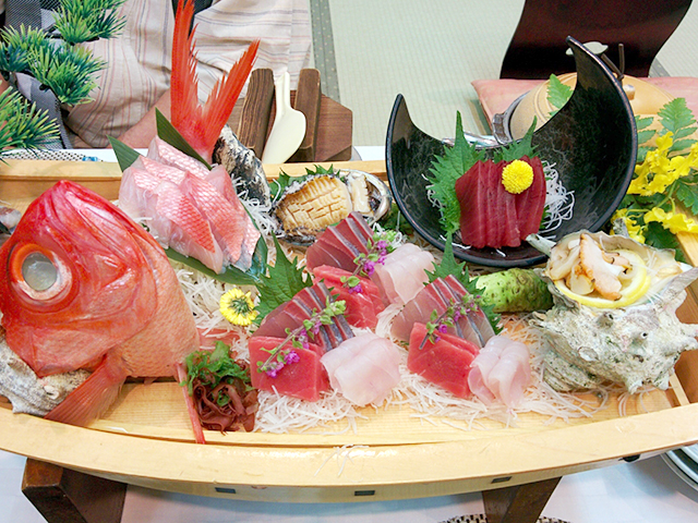 1. 伊豆稲取温泉 食べるお宿 浜の湯 / 稲取温泉