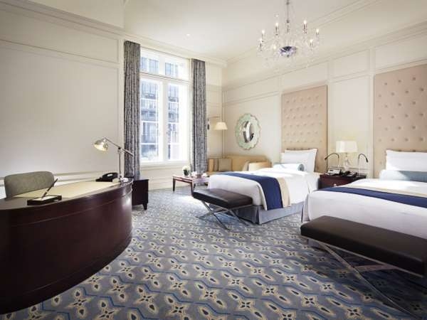 ホテルにこもって何をする？