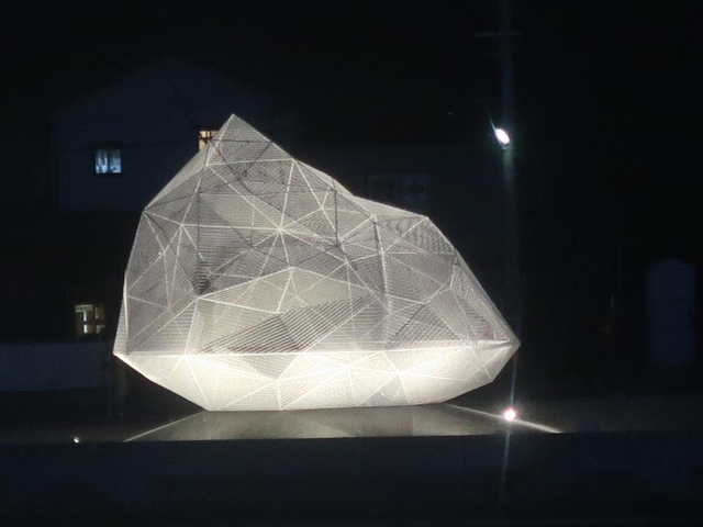 8. 宮浦港に浮かぶ28番目の島「直島パヴィリオン」