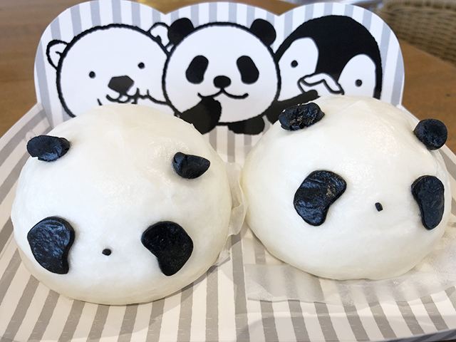 1. パンダにイルカショー！ かわいい生き物がいっぱい「アドベンチャーワールド」