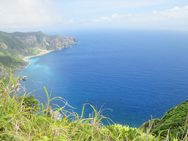7. 乳房山 / 母島