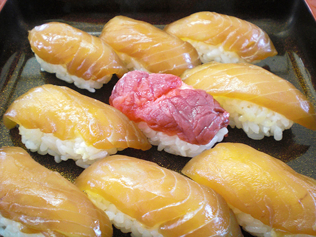 3. 島寿司 / 父島