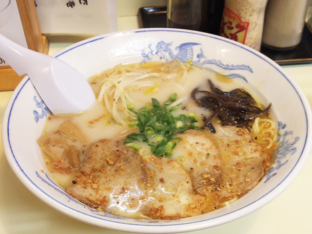 12. 熊本ラーメン