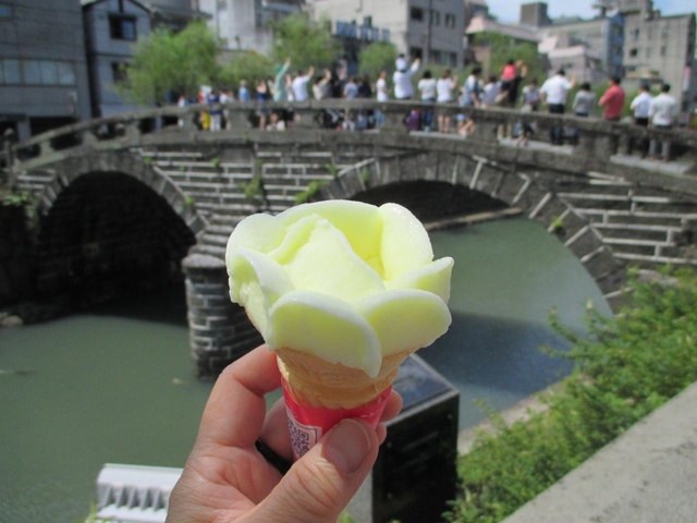 10. チリンチリンアイス