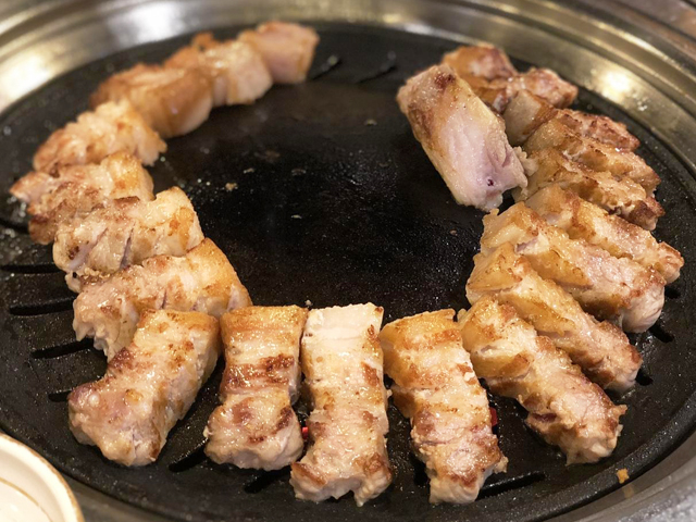 肉典食堂 １号店