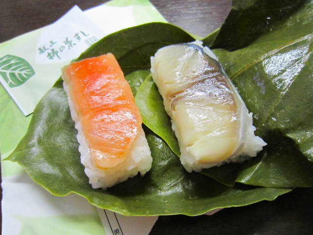 4. 柿の葉すし本舗 たなか なら本店