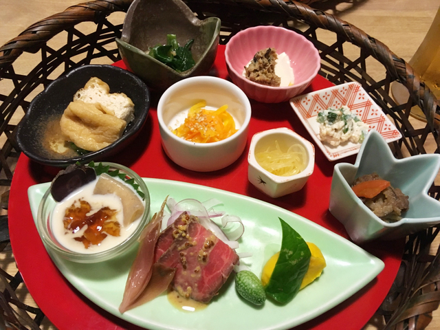 7. 粟 ならまち店