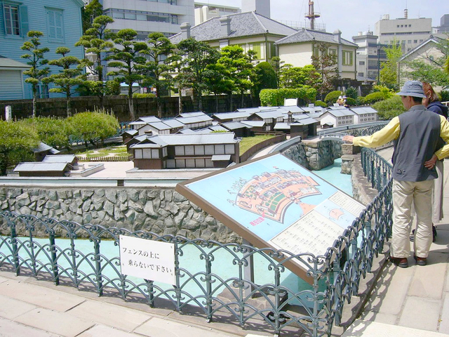 11. 長崎名物がいただけるレトロレストランも「出島」