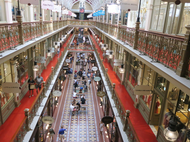 ストランド アーケード