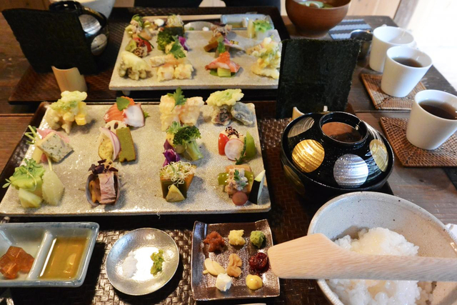 AWOMB西木屋町 / 西木屋