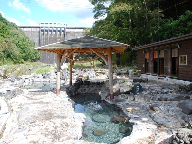 砂湯 (美人の湯・子宝の湯・長寿の湯)