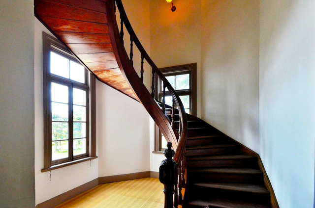 13. 大正ロマンの薫りに酔いしれる「仁風閣」