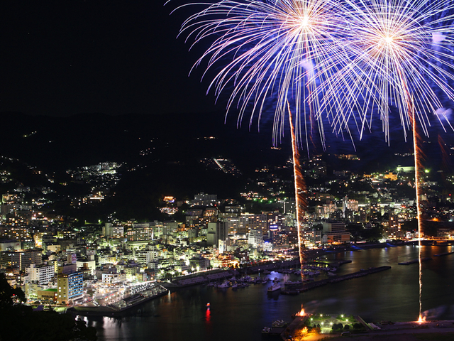 熱海海上花火大会