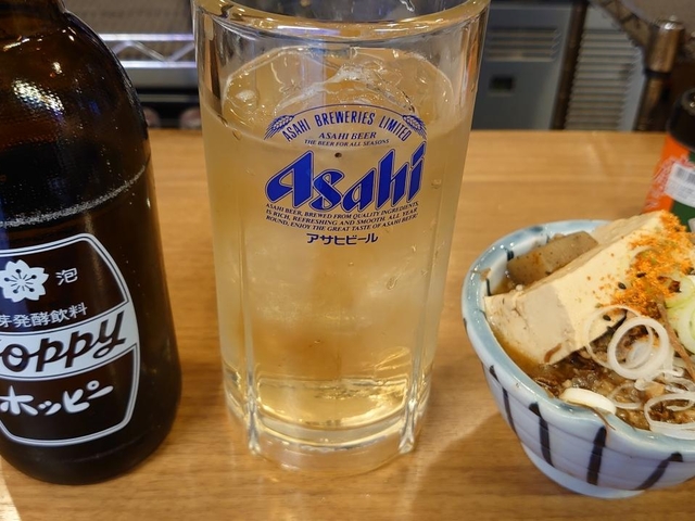 13. 下町ならではの雰囲気が楽しい居酒屋街「浅草ホッピー通り(煮込み通り)」