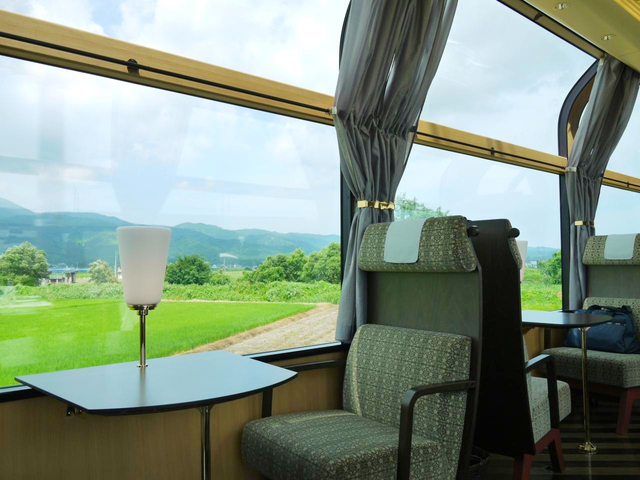 えちごトキめきリゾート 雪月花 / 中部