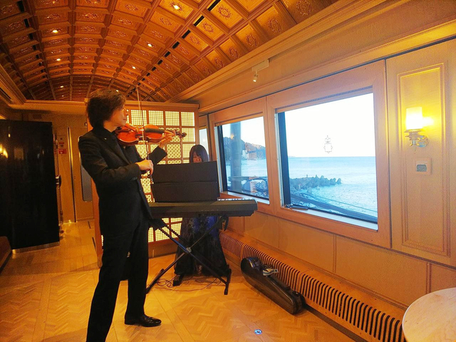 THE ROYAL EXPRESS / 中部