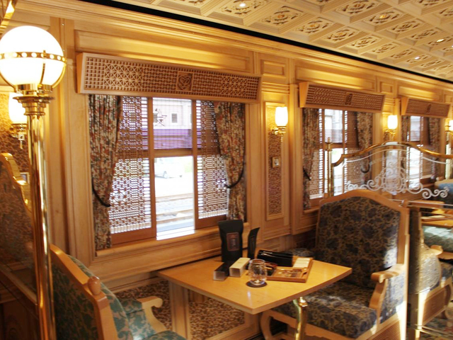 或る列車 / 九州